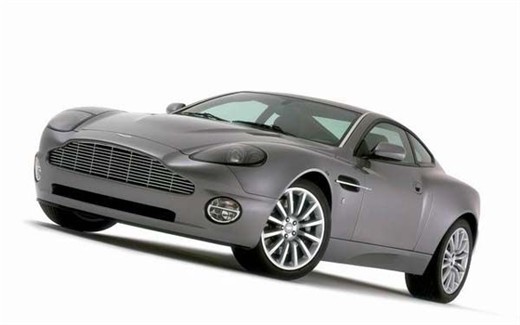  Aston Martin V12 Vanquish