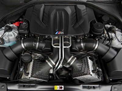 - BMW M6 Gran Coupe.